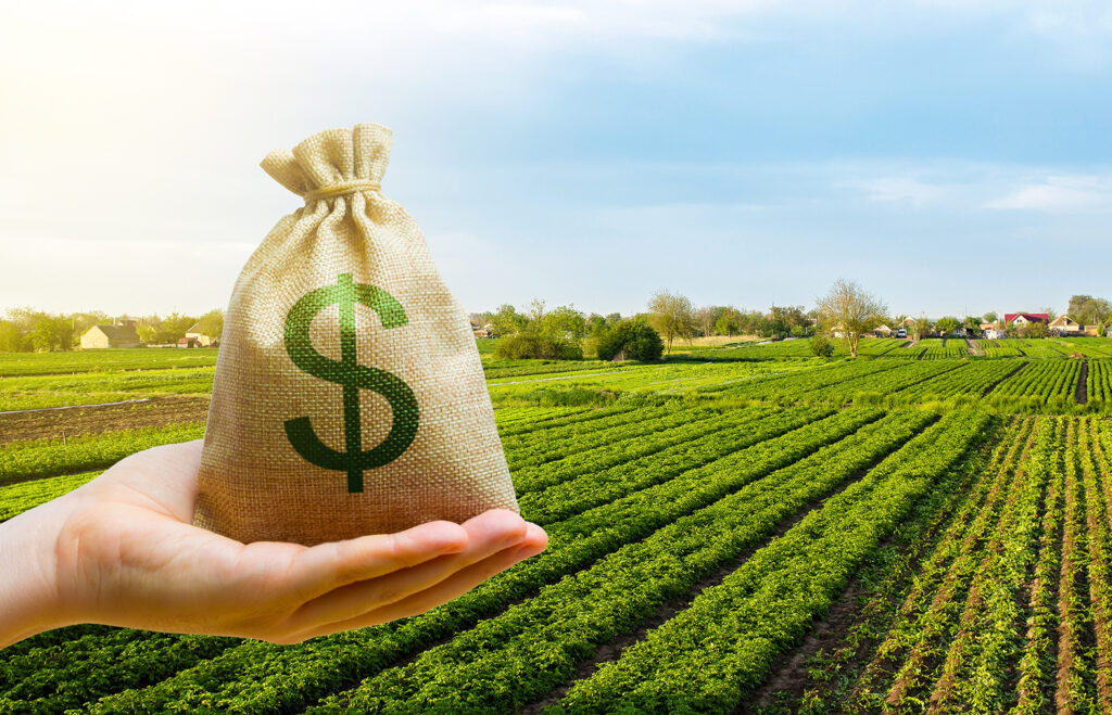Commercial Farm Loans, Operating Agriculture Bank Loan. Agribusiness Lending, Farming and Agricultural Finance.